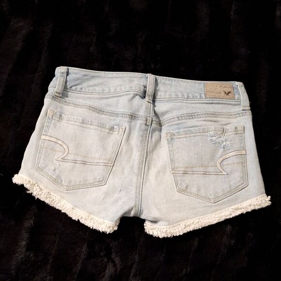 American Eagle shorts - Picture 2 of 3